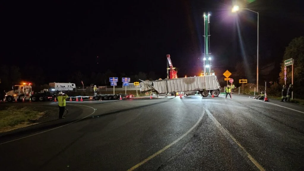 tractor trailer recovery