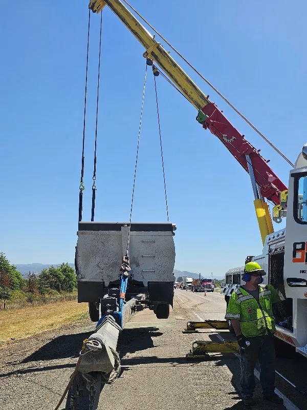 Lane County heavy towing