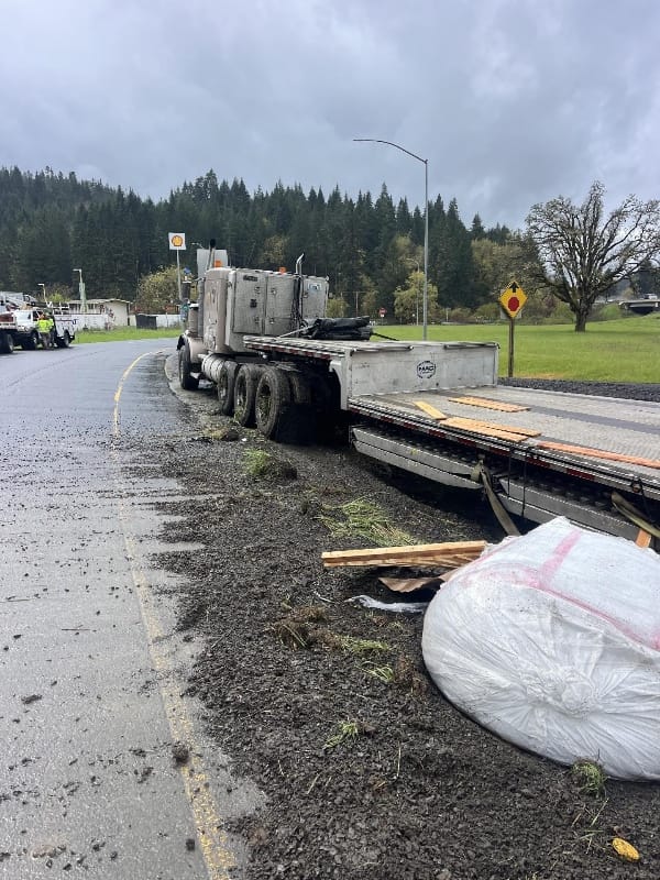 I-5 cargo services