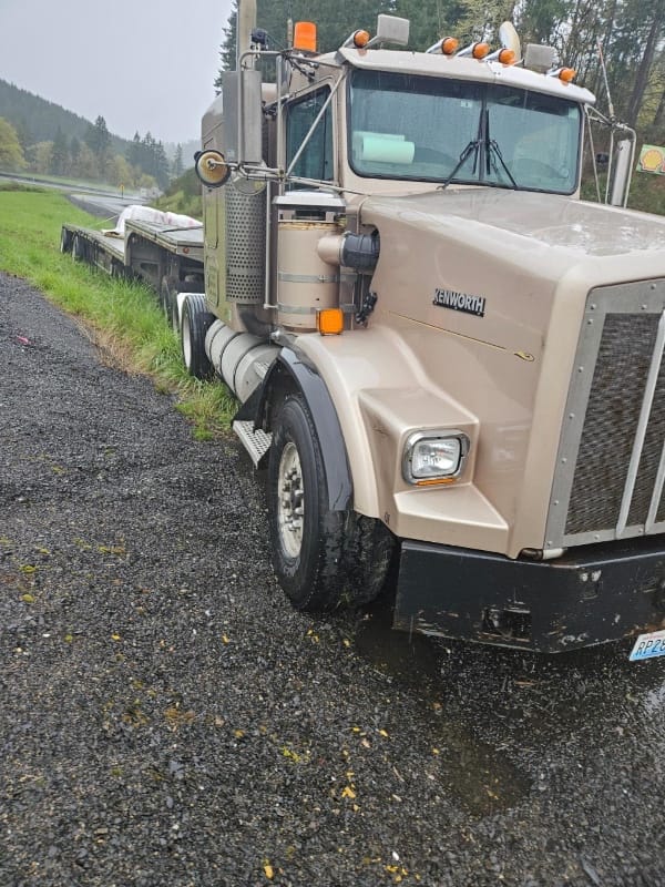I-5 equipment transport