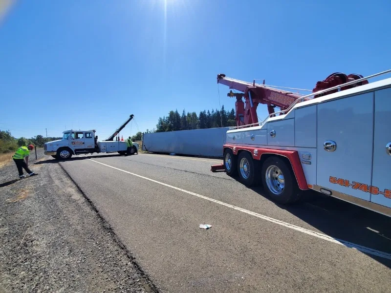 Hwy 126 Semi Towing